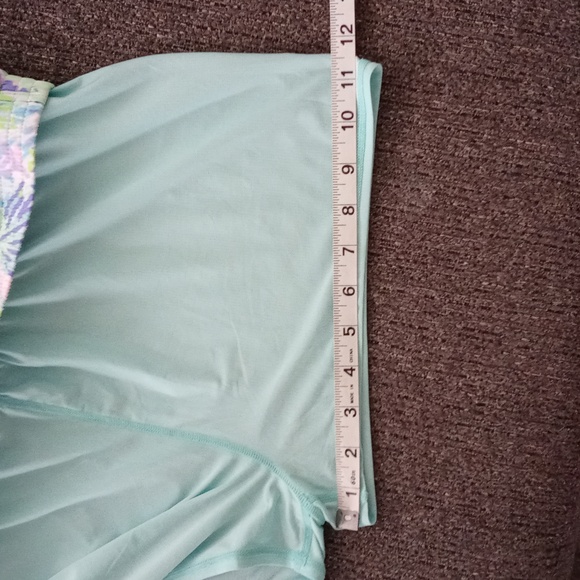 🐢HTF Lilly Pulitzer🐢 - Ocean Trail Short - Picture 13 of 15